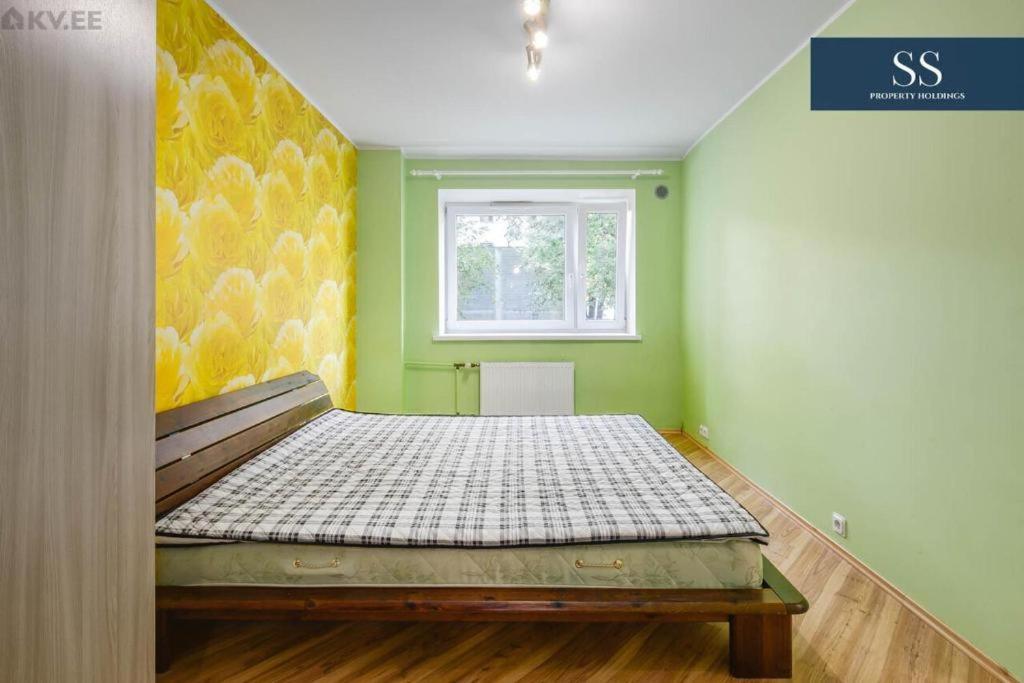 Bright Apartment Near Bus Statioon Tallin Exterior foto